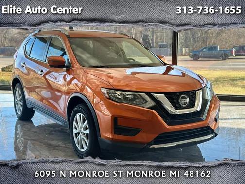 2018 Nissan Rogue SV