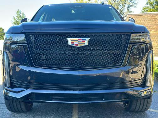 2021 Cadillac Escalade Luxury