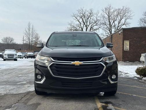 2021 Chevrolet Traverse LT Cloth