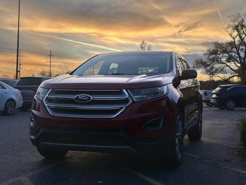 2017 Ford Edge Titanium