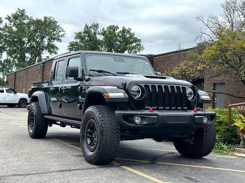 2022 Jeep Gladiator Sport S