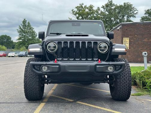 2022 Jeep Gladiator Sport S