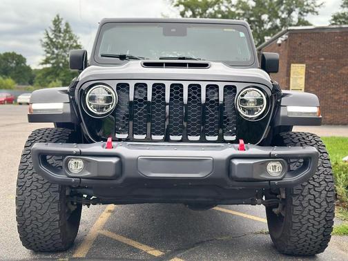 2022 Jeep Gladiator Sport S