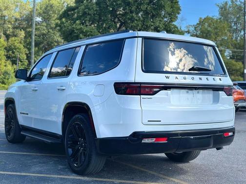 2023 Jeep Wagoneer Series II Carbide 4x4