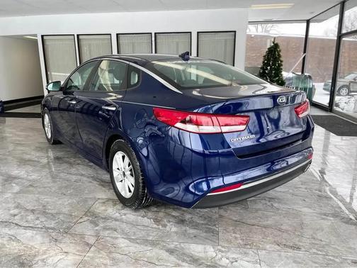 2018 Kia Optima LX