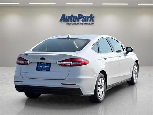 2020 Ford Fusion S