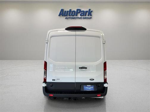 2025 Ford Transit-250 148 WB Medium Roof Cargo