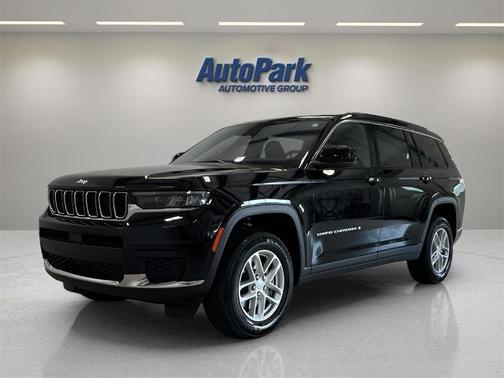 2024 Jeep Grand Cherokee LAREDO