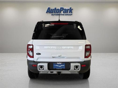 Oxford White 2025 Ford Bronco Sport Outer Banks
