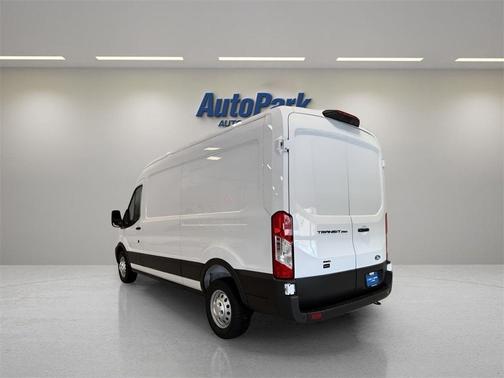 2026 Ford Transit-250 148 WB Medium Roof Cargo