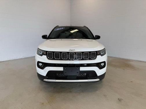 Bright White Clearcoat 2024 Jeep Compass Limited