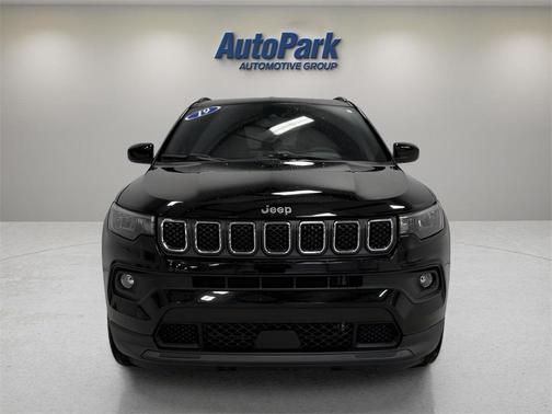 2023 Jeep Compass Latitude Lux