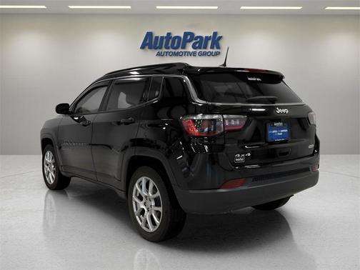 2023 Jeep Compass Latitude Lux