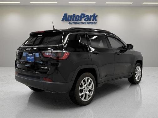 2023 Jeep Compass Latitude Lux