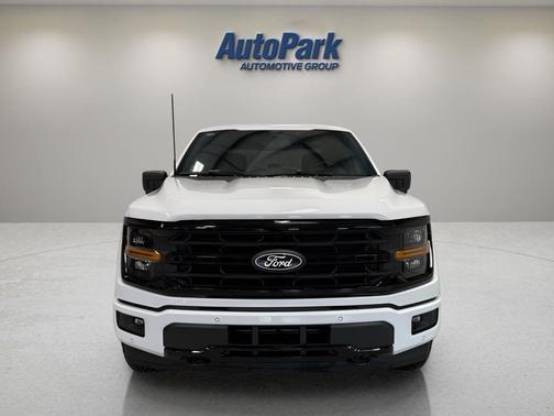 Oxford White 2026 Ford F-150 XLT
