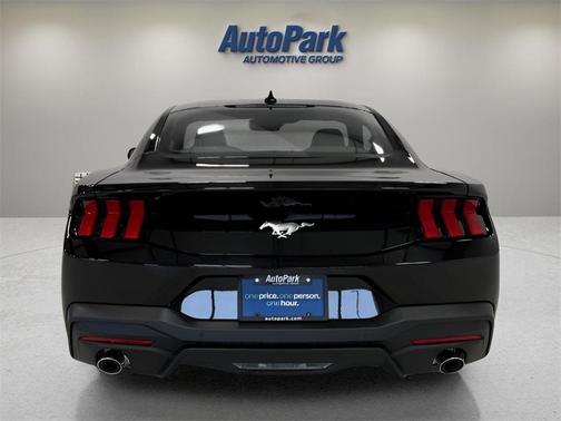 2026 Ford Mustang Premium