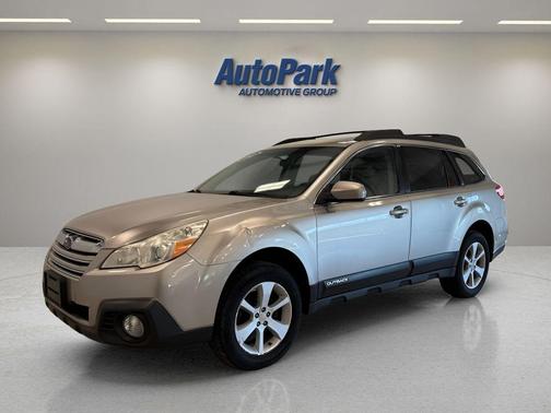 Tungsten Metallic 2014 Subaru Outback 2.5i Premium