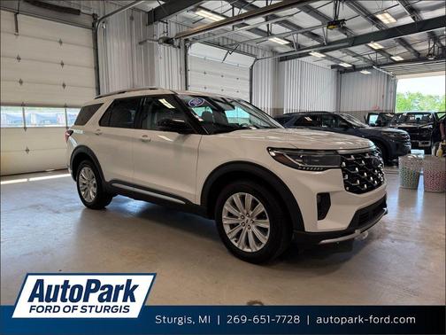 White Metallic 2025 Ford Explorer Platinum
