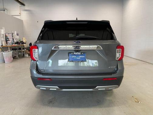 Gray Metallic 2023 Ford Explorer XLT