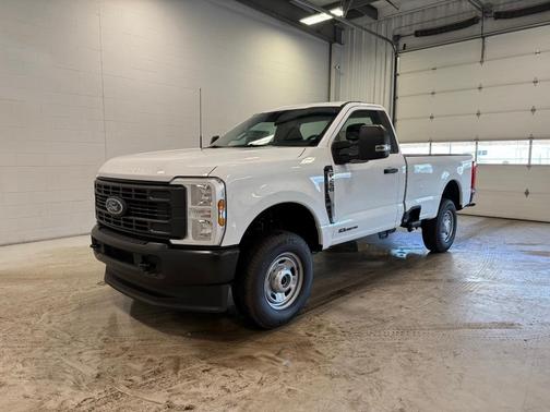Oxford White 2026 Ford F-250 XL