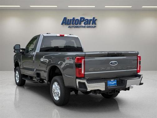 2026 Ford F-350 XLT