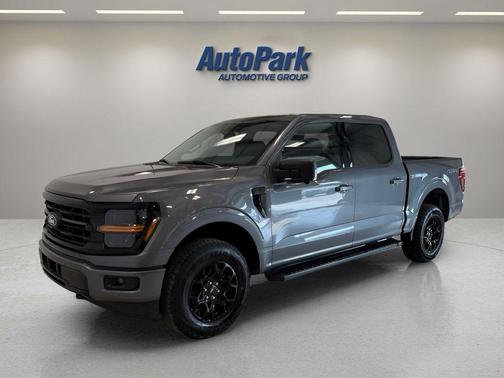 Carbonized Gray Metallic 2026 Ford F-150 XLT