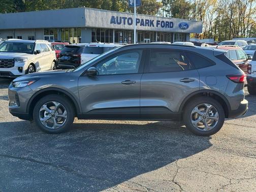 2026 Ford Escape ST-Line Select