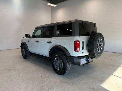 Avalanche Gray 2026 Ford Bronco Big Bend