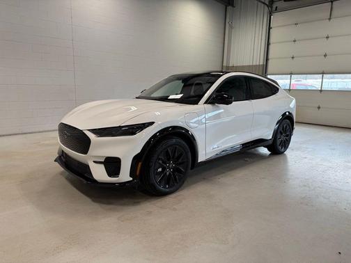 Star White 2026 Ford Mustang Mach-E Premium