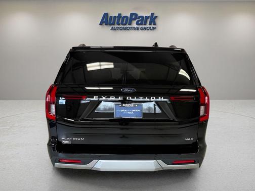 Agate Black Metallic 2026 Ford Expedition Max Platinum
