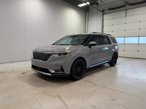 2022 Kia Carnival SX