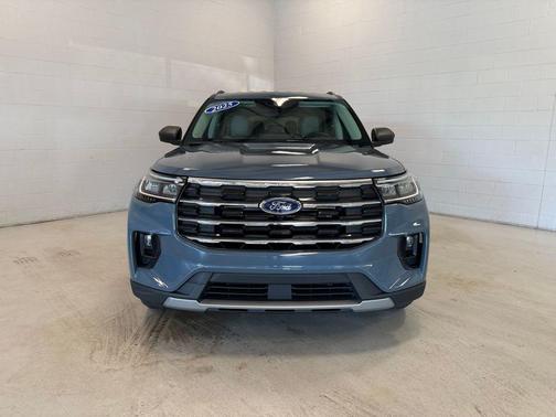 Vapor Blue 2025 Ford Explorer Active