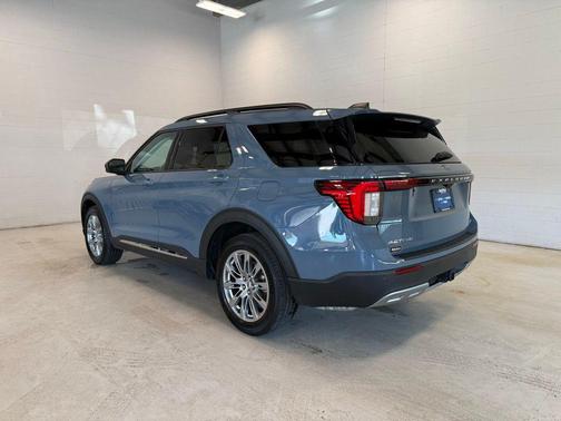 Vapor Blue 2025 Ford Explorer Active