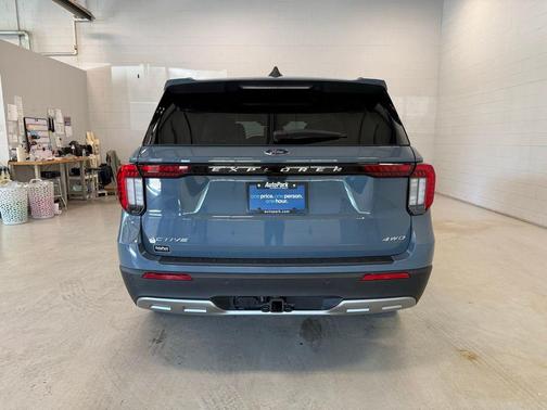 Vapor Blue 2025 Ford Explorer Active
