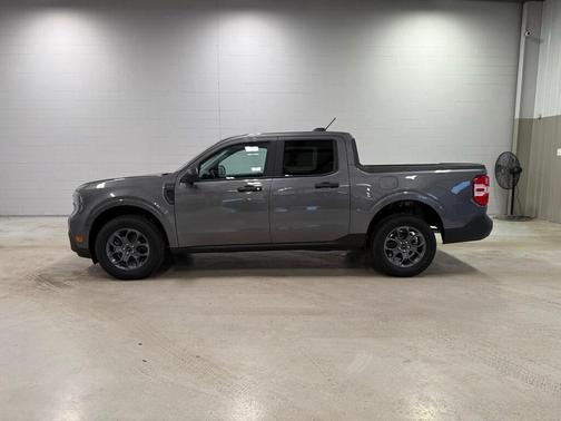 Carbonized Gray Metallic 2025 Ford Maverick XLT