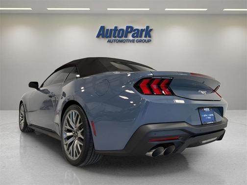 2026 Ford Mustang Premium