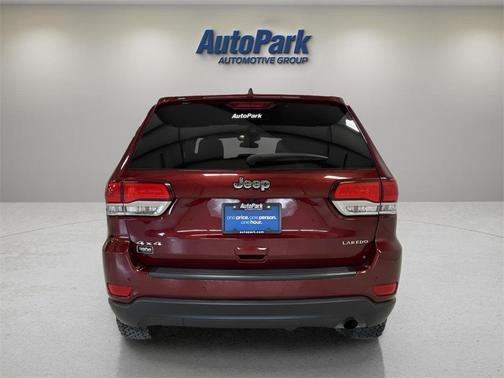 2020 Jeep Grand Cherokee Laredo E