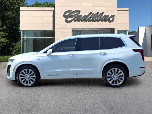 Crystal White Tricoat 2023 Cadillac XT6 Premium Luxury AWD