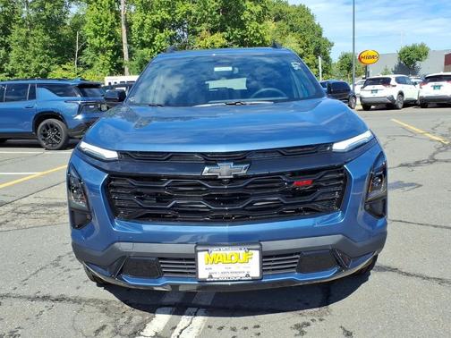 Lakeshore Blue Metallic 2027 Chevrolet Equinox RS FWD