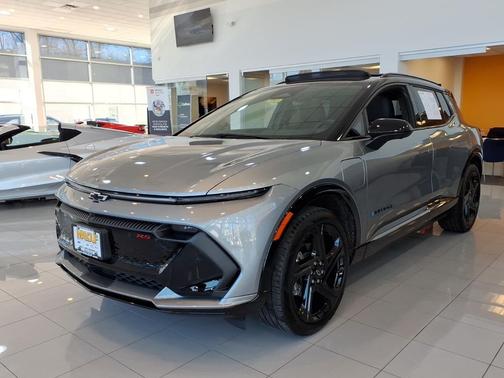 2025 Chevrolet Equinox EV RS