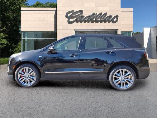 2022 Cadillac XT5 Sport