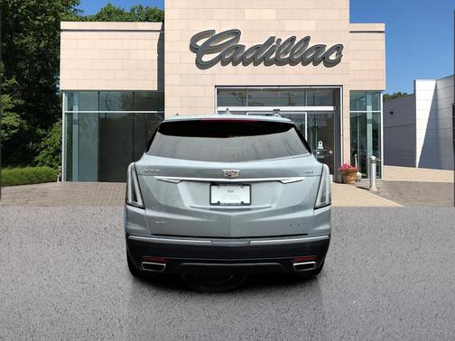 2023 Cadillac XT5 Sport