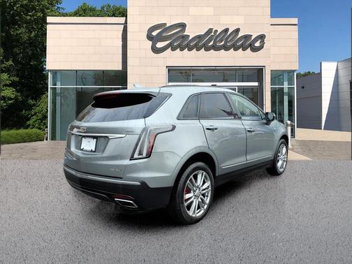 2023 Cadillac XT5 Sport