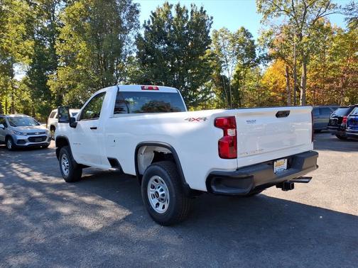 Summit White 2026 Chevrolet Silverado 2500 WT