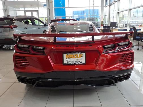 Red Mist Metallic Tintcoat 2025 Chevrolet Corvette Stingray w/3LT
