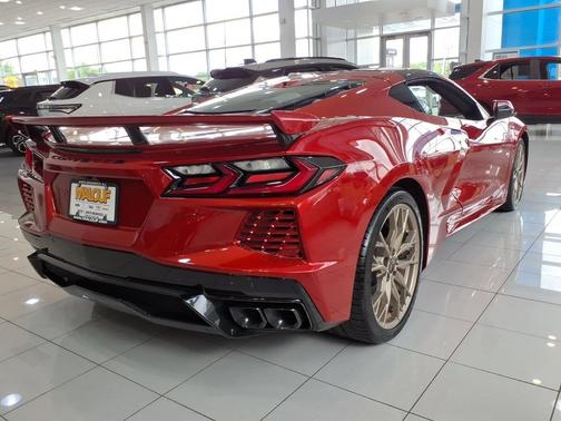 Red Mist Metallic Tintcoat 2025 Chevrolet Corvette Stingray w/3LT