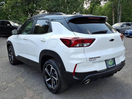 Summit White 2023 Chevrolet Trailblazer RS