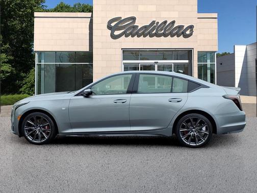 2025 Cadillac CT5 Sport