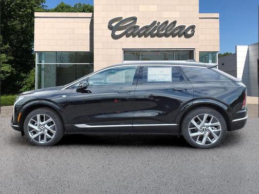 Black Raven 2026 Cadillac OPTIQ Luxury