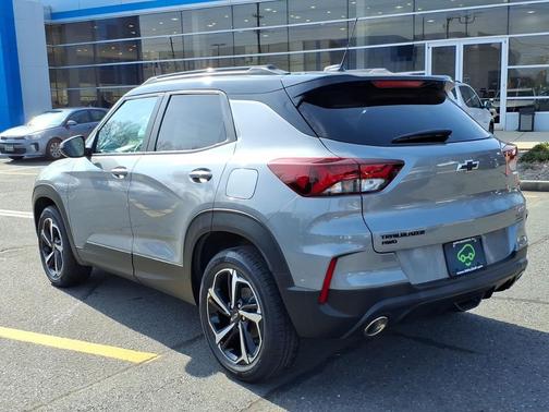 Sterling Gray Metallic 2023 Chevrolet Trailblazer RS